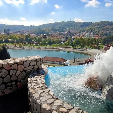 Spacious Apartamento